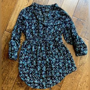 Floral Black Blouse 🪻
